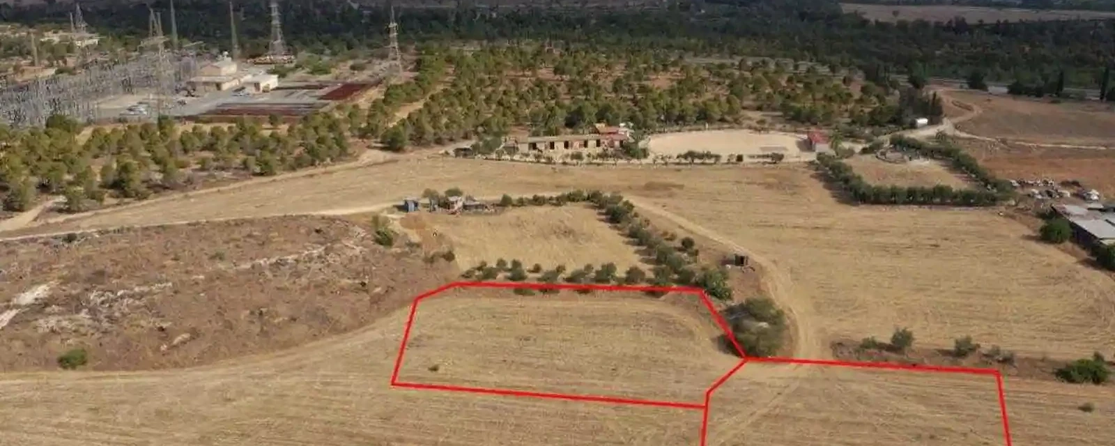 Residential land 3070 m², image 1