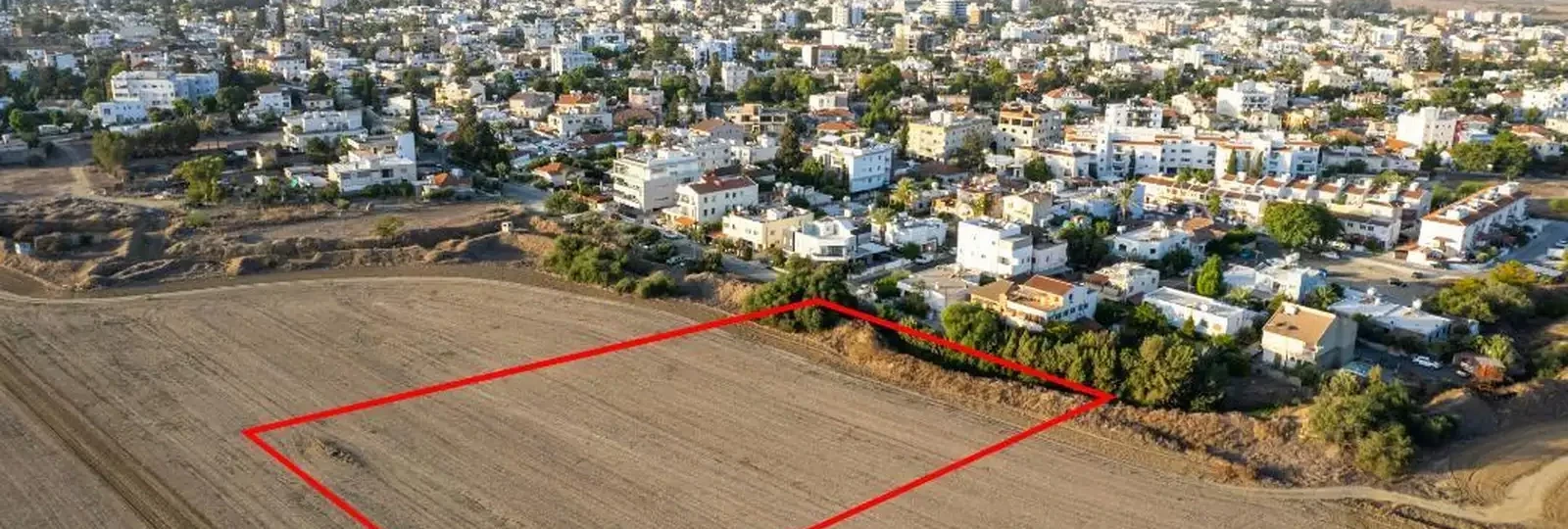 Residential land 5017 m², image 1