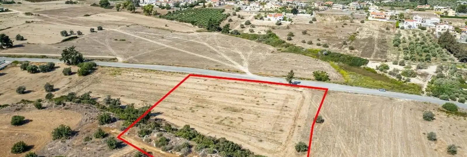 Residential land 8362 m², image 1