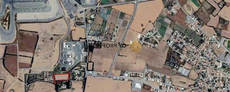 Residential land 8935 m², image 1