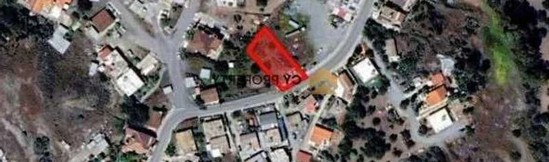 Residential land 740 m², image 1