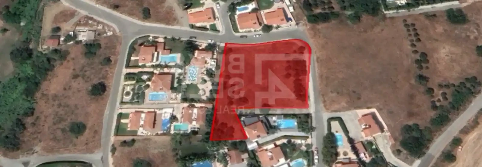 Residential land 3281 m², image 1