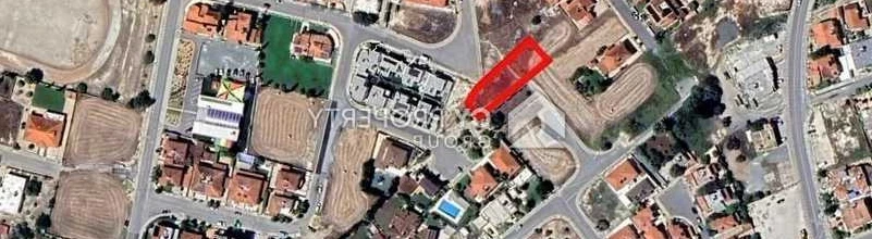 Residential land 753 m², image 1