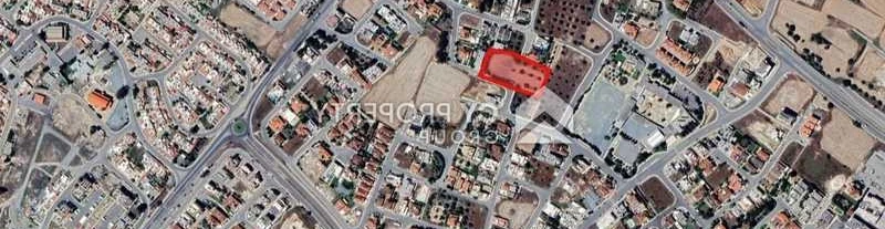 Residential land 4237 m², image 1