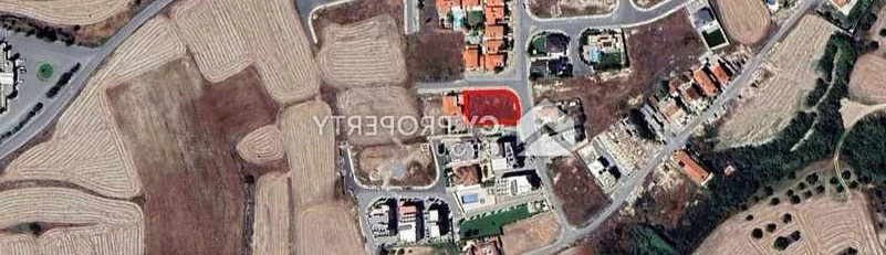 Residential land 857 m², image 1