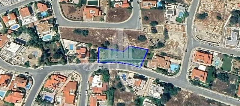 Residential land 947 m², image 1