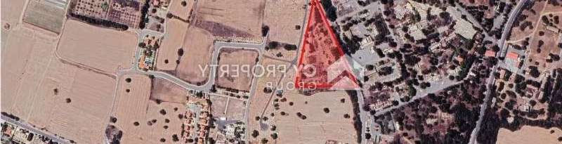 Residential land 2490 m², image 1