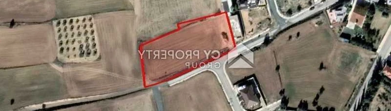 Residential land 4014 m², image 1