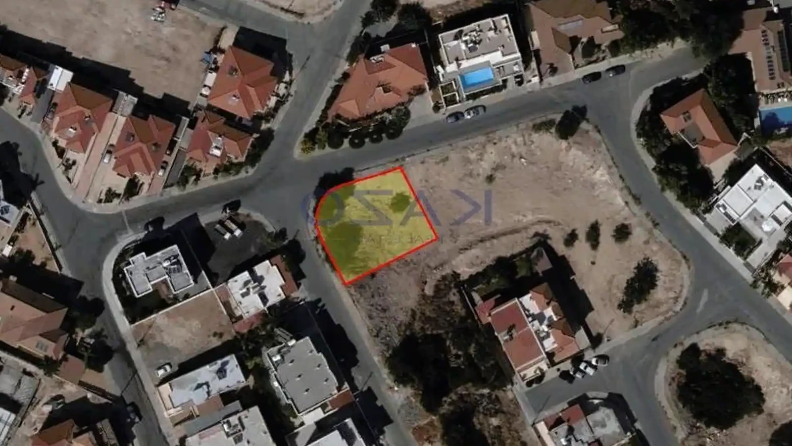 Residential land 528 m², image 1