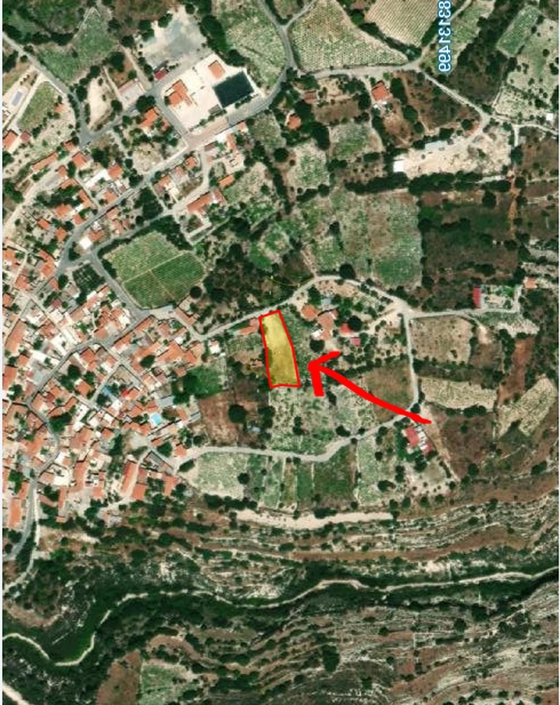 Residential land 1320 m², image 1