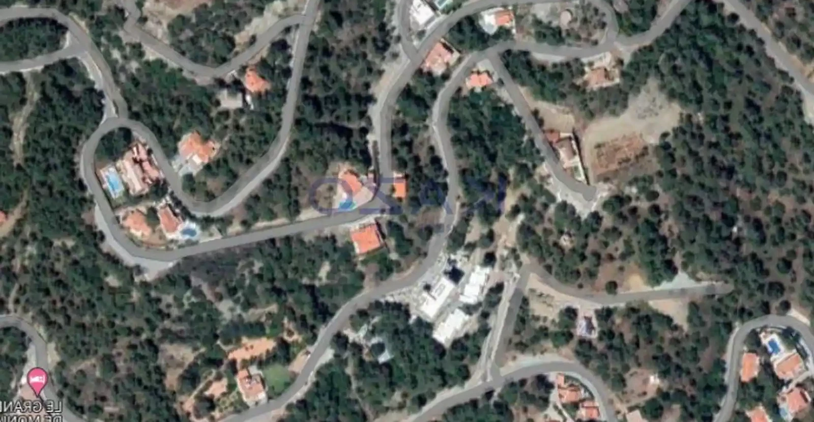 Residential land 925 m², image 1