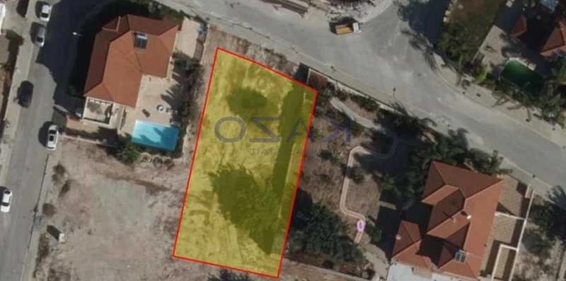 Residential land 713 m², image 1