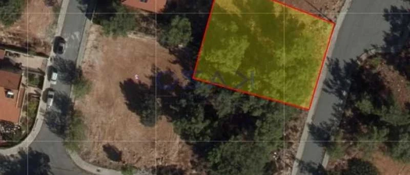 Residential land 699 m², image 1