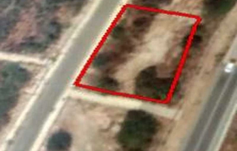 Residential land 726 m², image 1