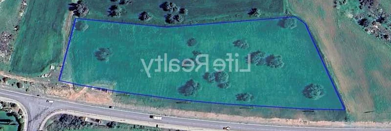 Residential land 17118 m², image 1