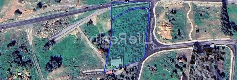 Residential land 4683 m², image 1