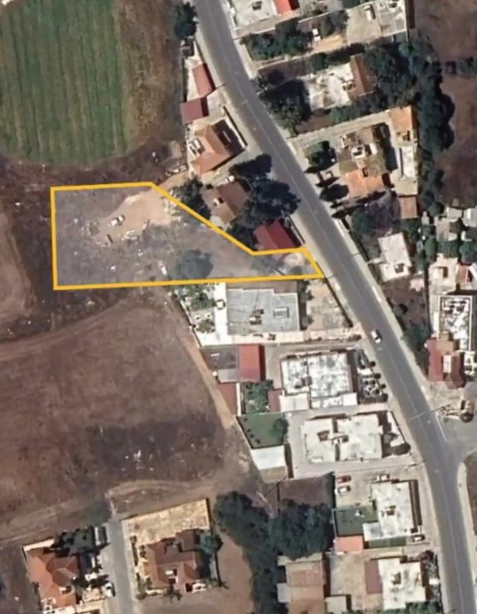 Residential land 1270 m², image 1