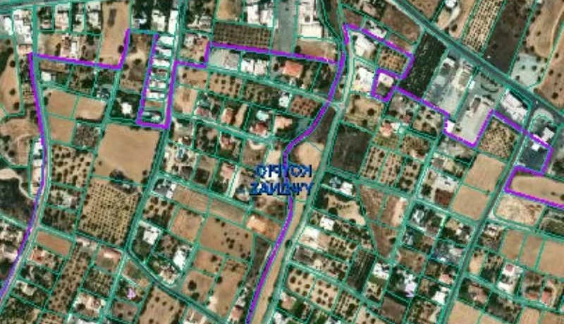 Residential land 1365 m², image 1