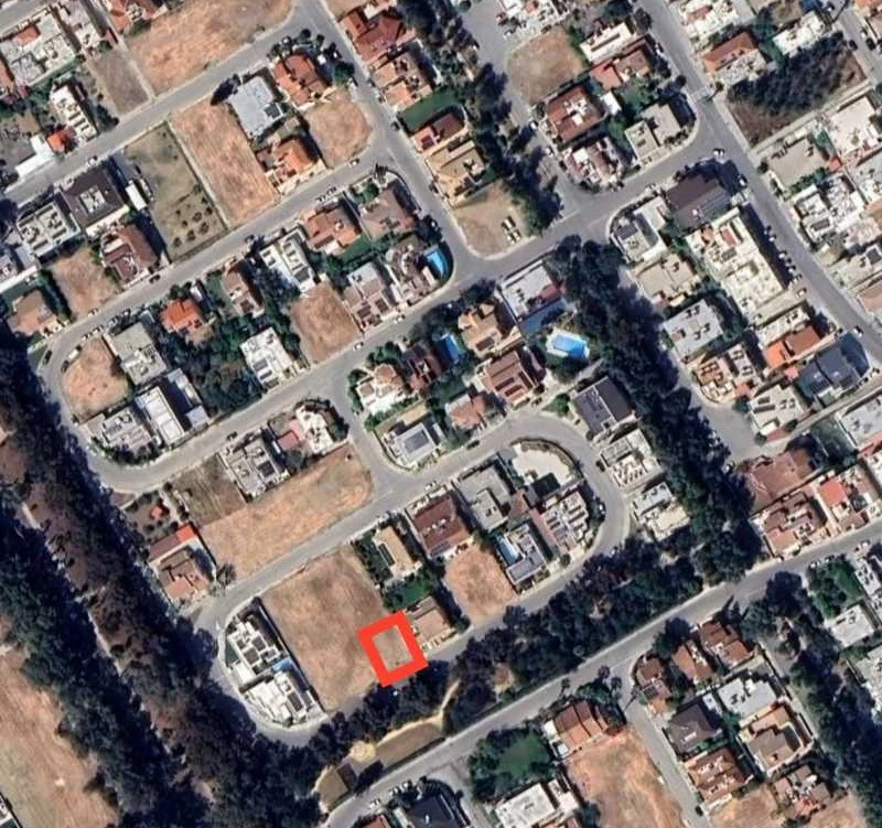 Residential land 553 m², image 1