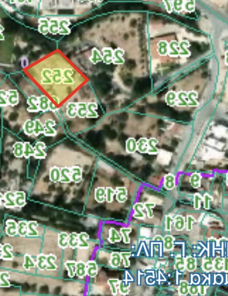 Residential land 902 m², image 1