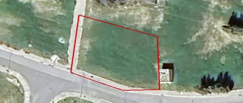 Residential land 868 m², image 1