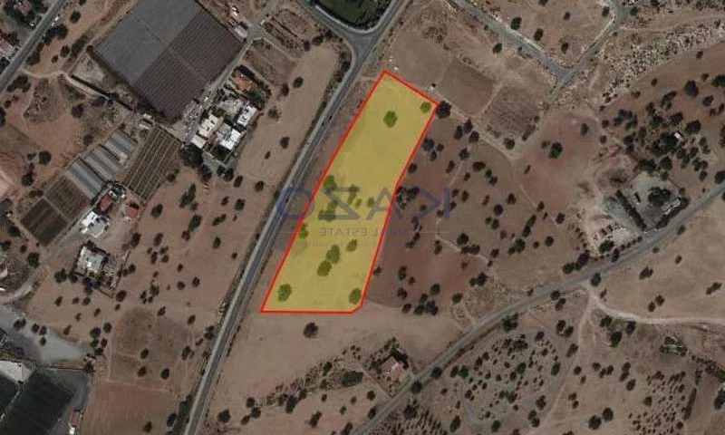 Residential land 17118 m², image 1