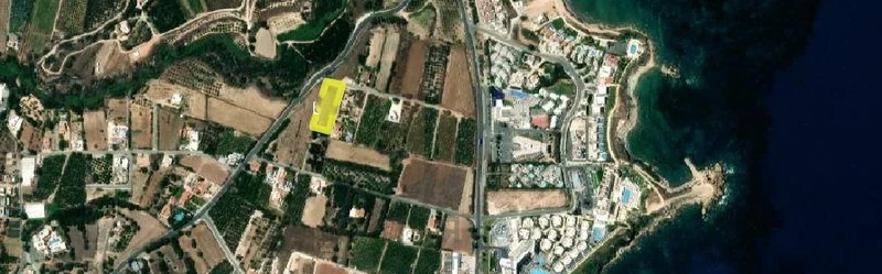 Residential land 2676 m², image 1