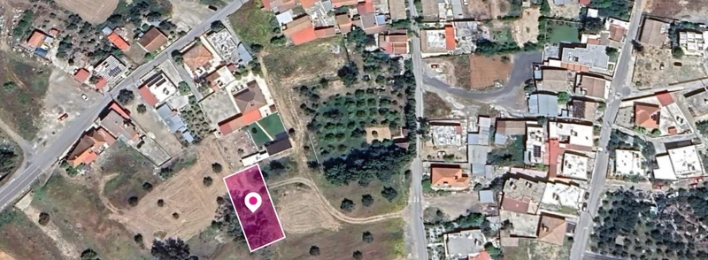 Residential land 598 m², image 1