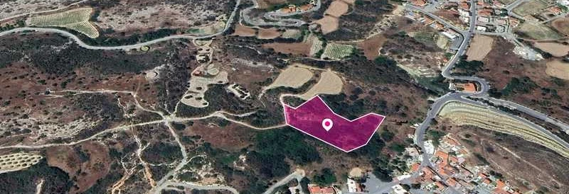 Residential land 3847 m², image 1