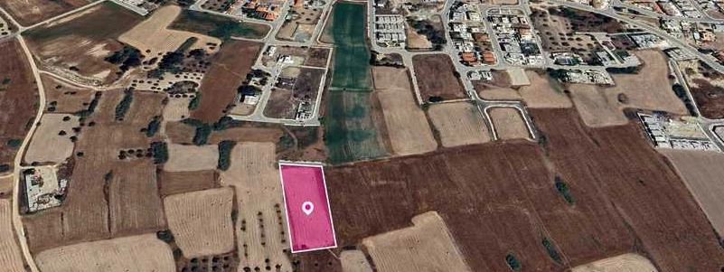 Residential land 1699 m², image 1