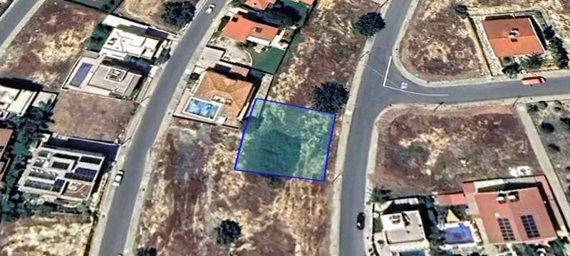 Residential land 572 m², image 1