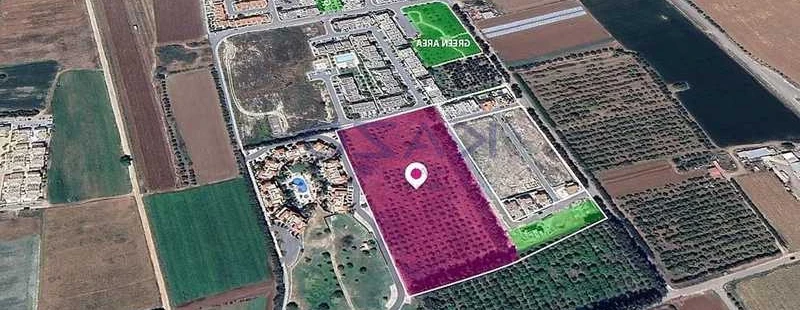 Residential land 29853 m², image 1