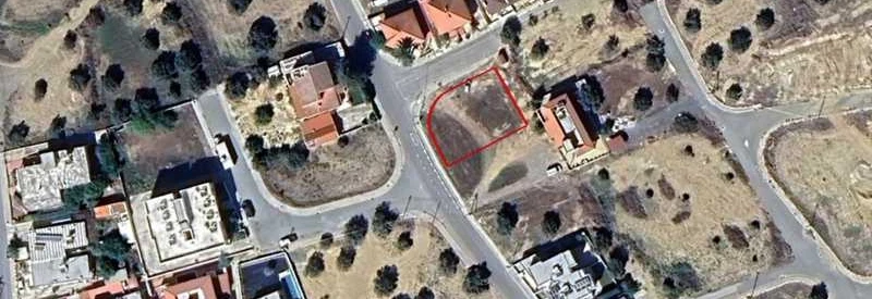 Residential land 584 m², image 1