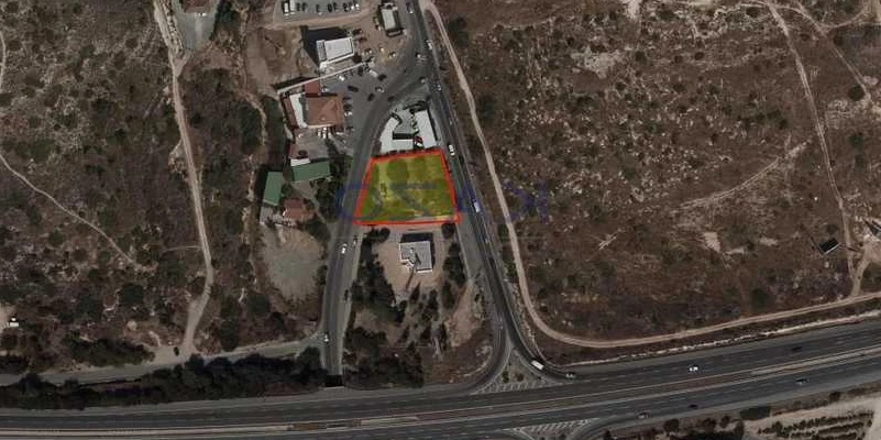 Residential land 1078 m², image 1