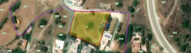 Residential land 1040 m², image 1