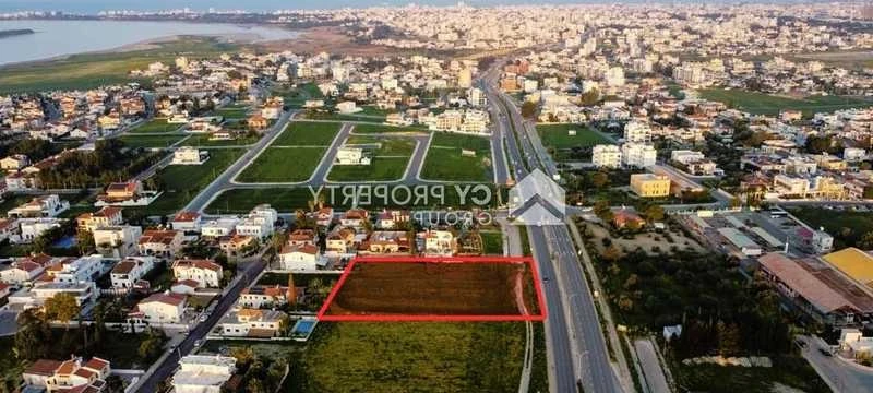 Residential land 1656 m², image 1