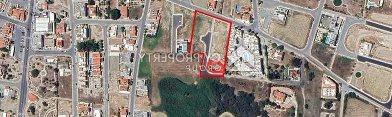 Residential land 712 m², image 1