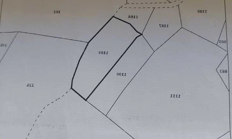 Residential land 655 m², image 1