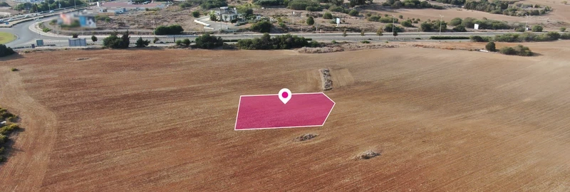 Residential land 2729 m², image 1