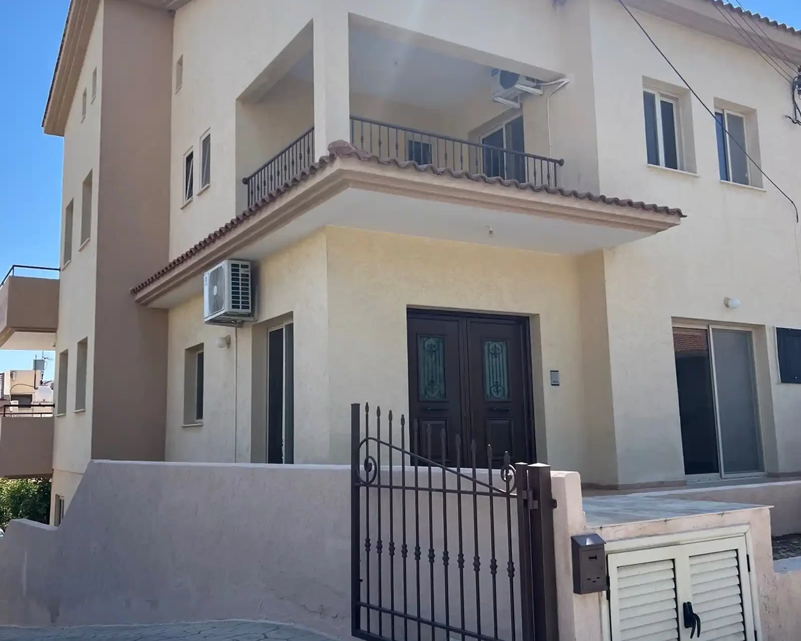 3-bedroom semi-detached to rent €1.900, image 1