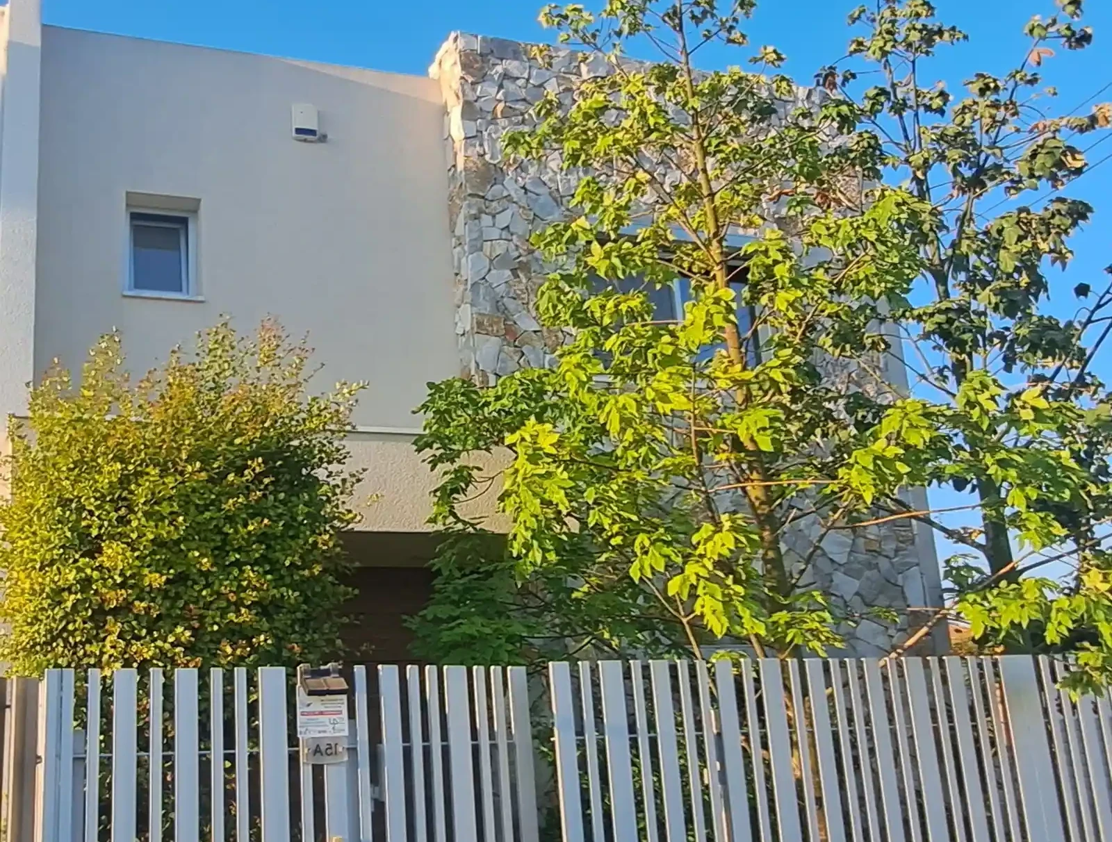 3-bedroom semi-detached to rent €3.000, image 1