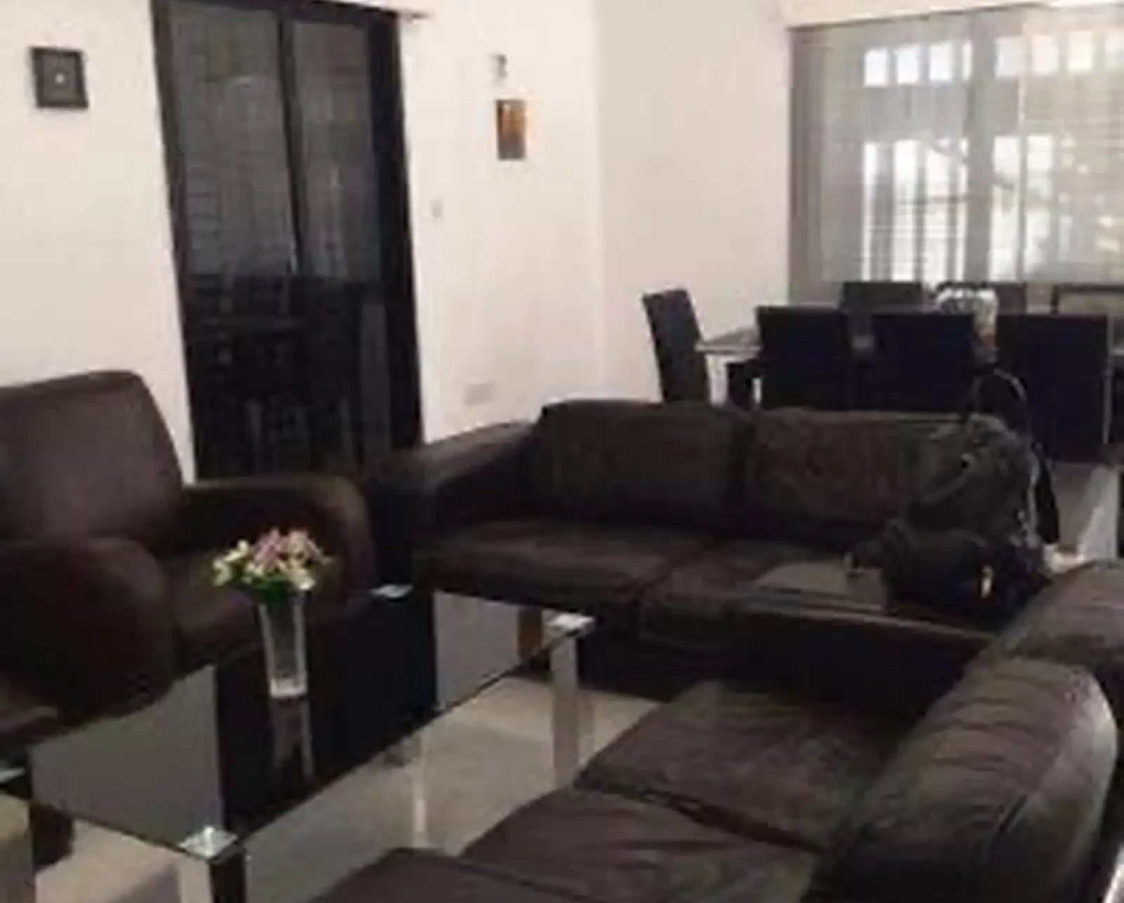 3-bedroom semi-detached to rent, image 1