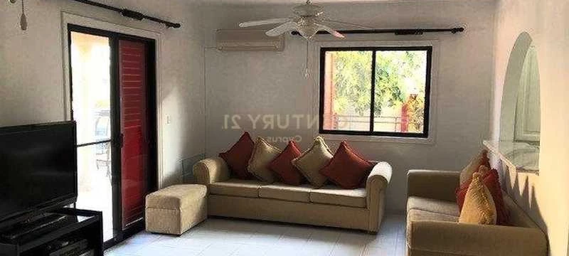 2-bedroom semi-detached to rent, image 1