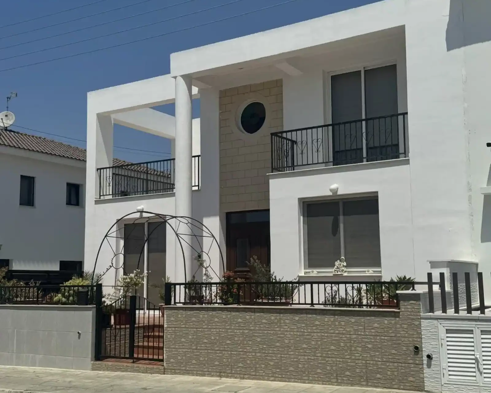 4-bedroom semi-detached fоr sаle €350.000, image 1