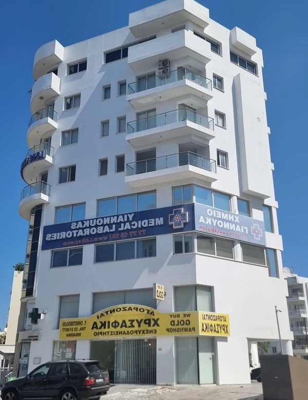 Offces to rent at ifigenias ave strovolos 300m2 εξαιρερικα για ιατρια €3.450, image 1