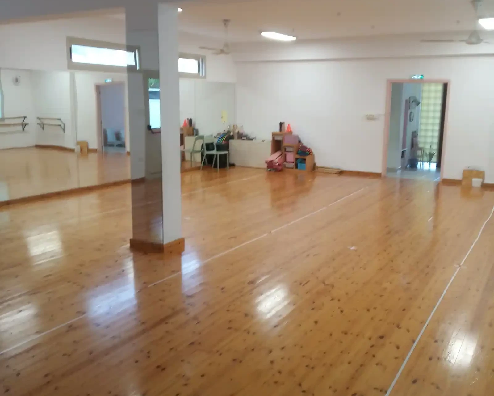 Studio for stretching or dance €500, image 1