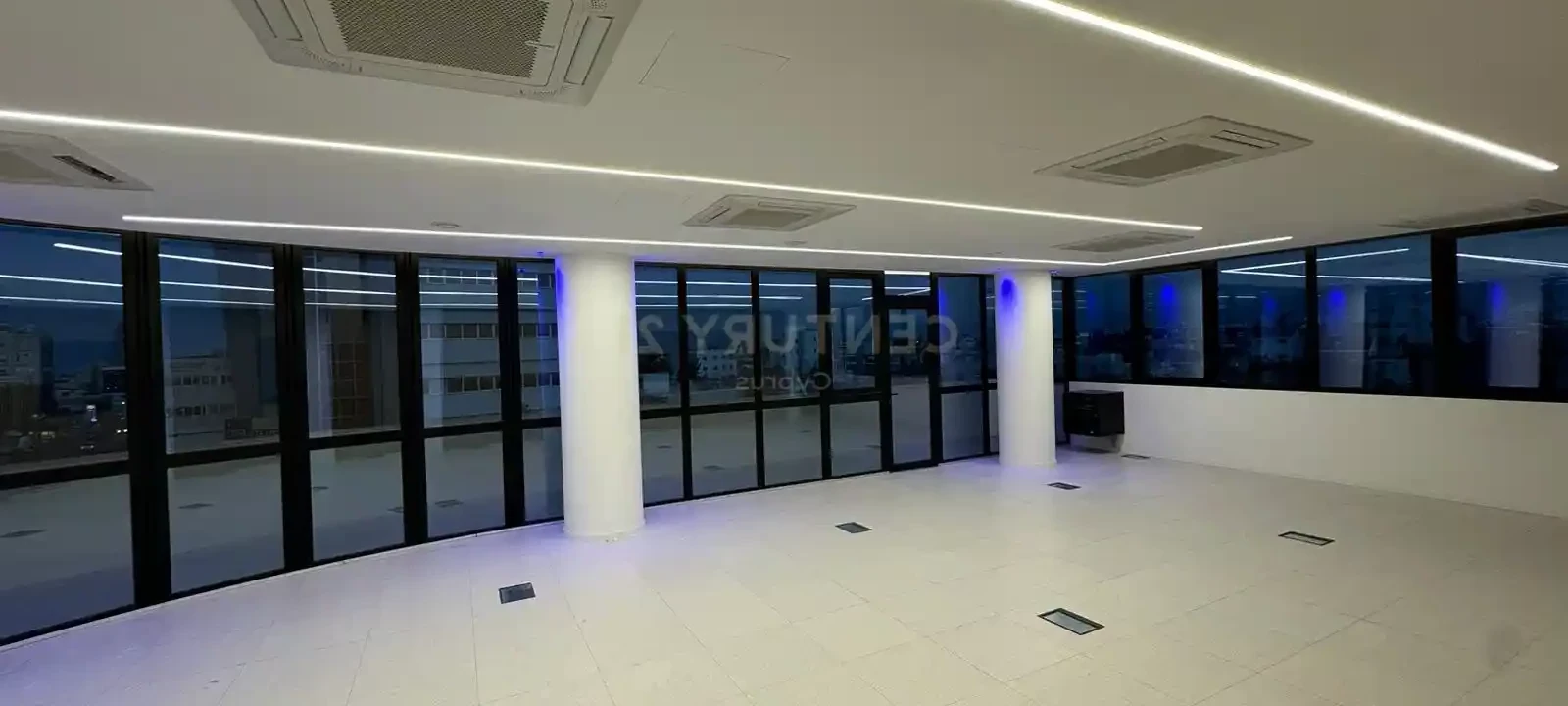 890 sqm office in limassol, image 1