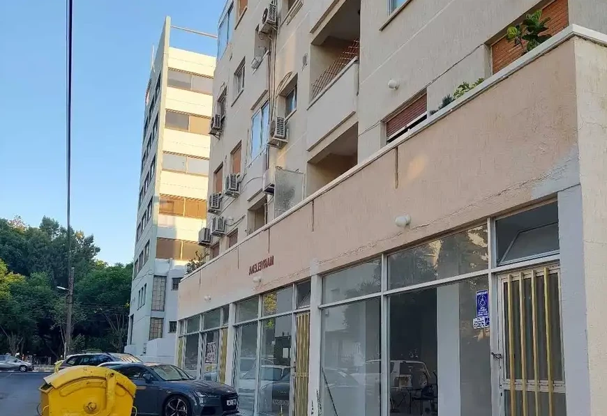 2 shops/offices next to limassol zoo, 75 sq m in total €220.000, image 1