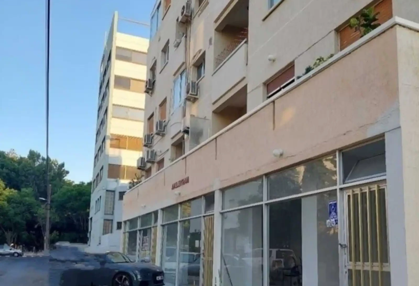 2 shops/offices near limassol zoo €230.000, image 1