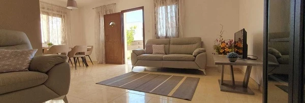3-bedroom villa to rent €1.500, image 1